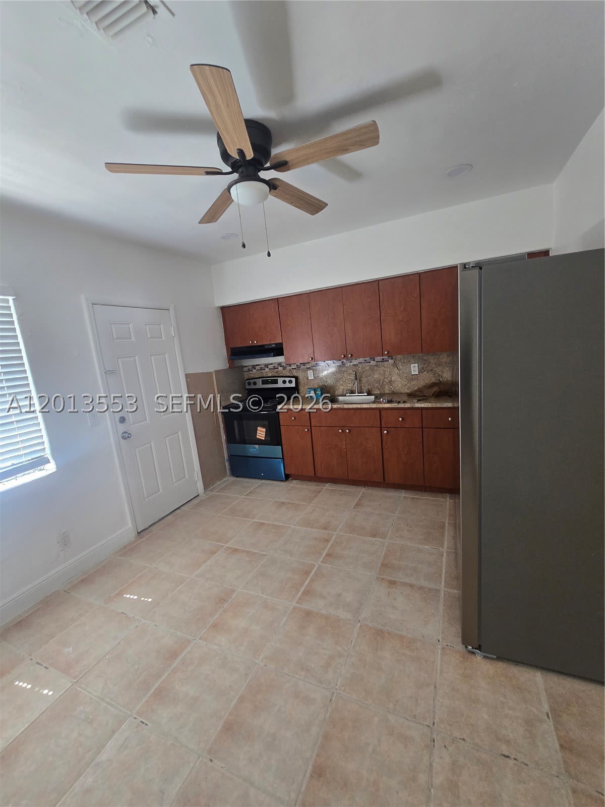 210 NW 69th St – photo 5