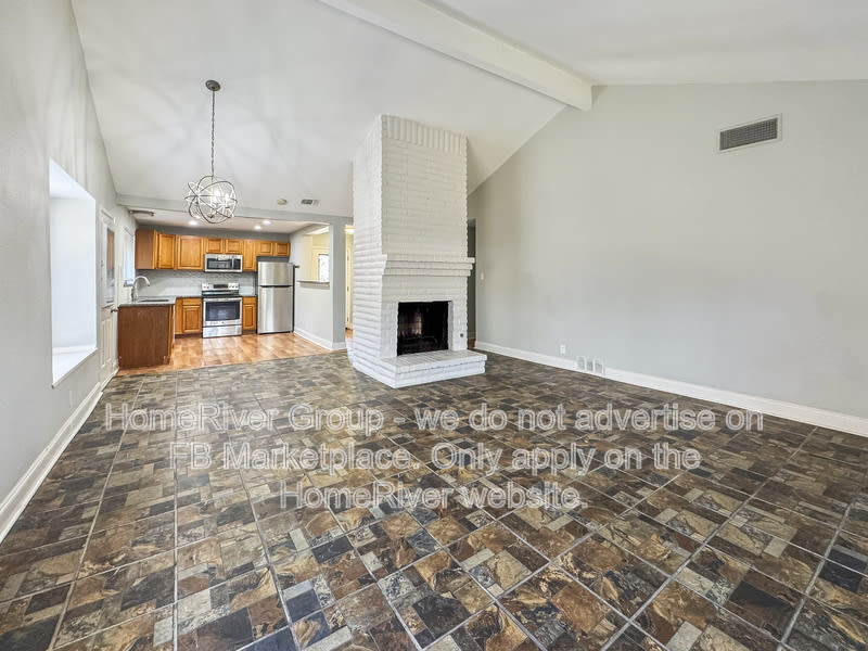 656 Fern Meadow Dr – photo 4