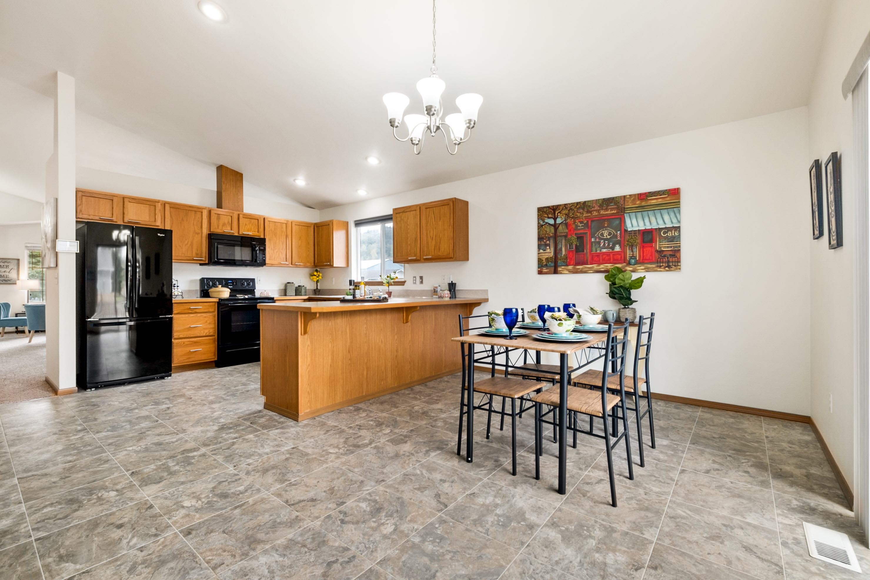 203 10th Ave N – photo 3