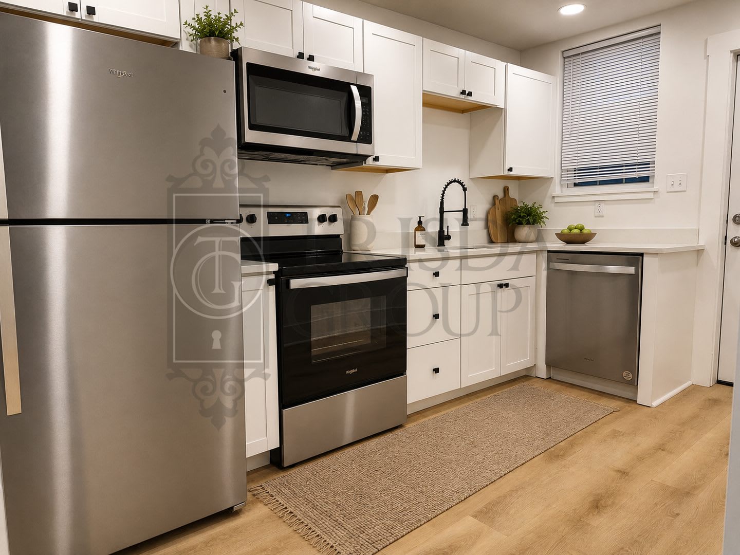 Avail Oct 1 2Br Apt In Beechview South Hills Beautiful Design Laminate Floors Ac Pets Ok Balcony W D – photo 5