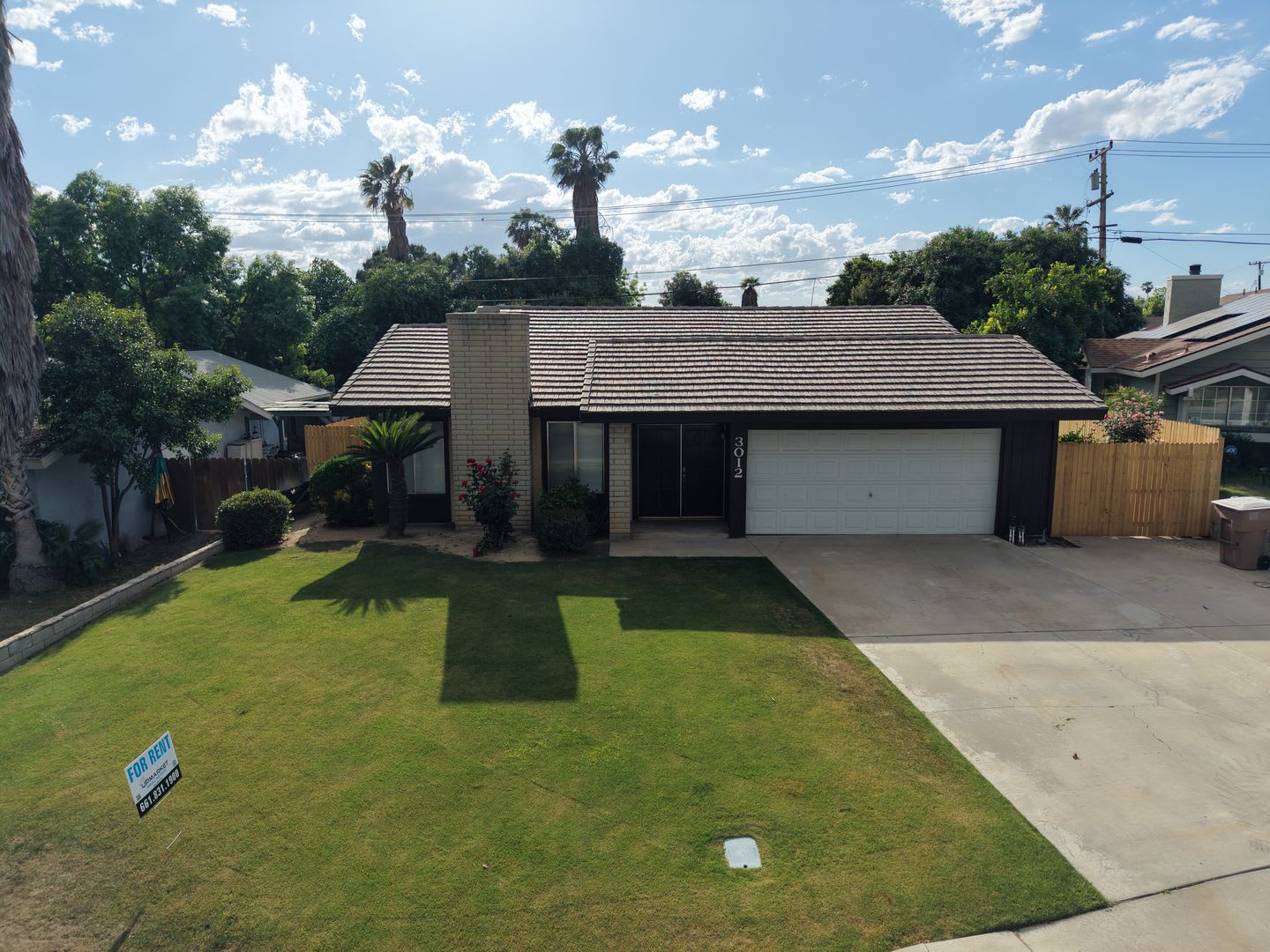 Spacious 4-Bedroom Home in Northeast Bakersfield – photo 1