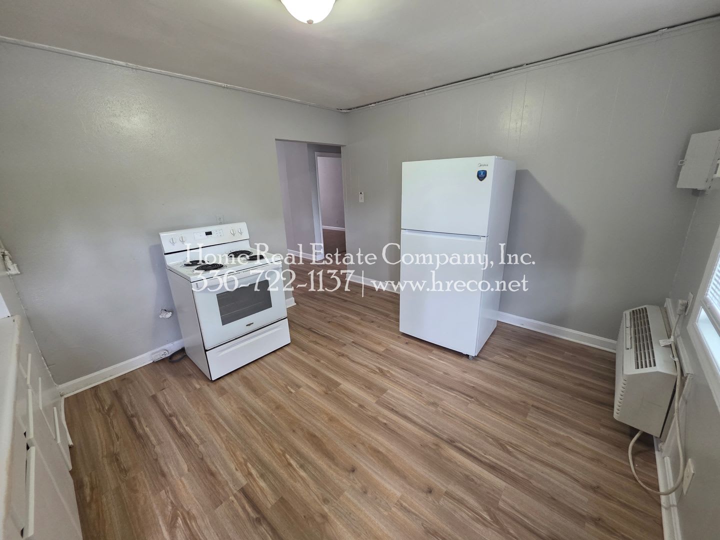 Fayetteville Village Apartments – photo 3