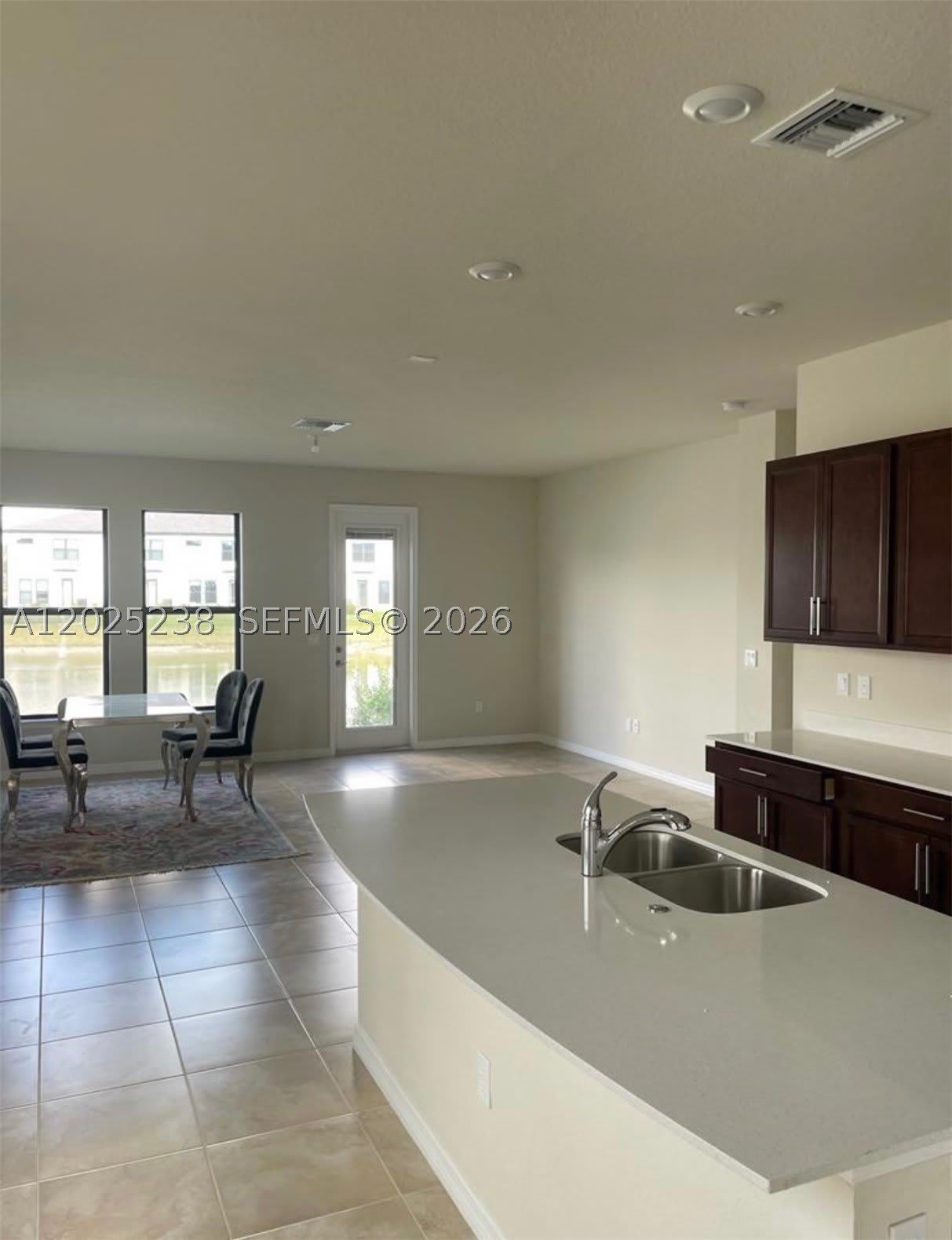 2163 Appleton Cir S – photo 4
