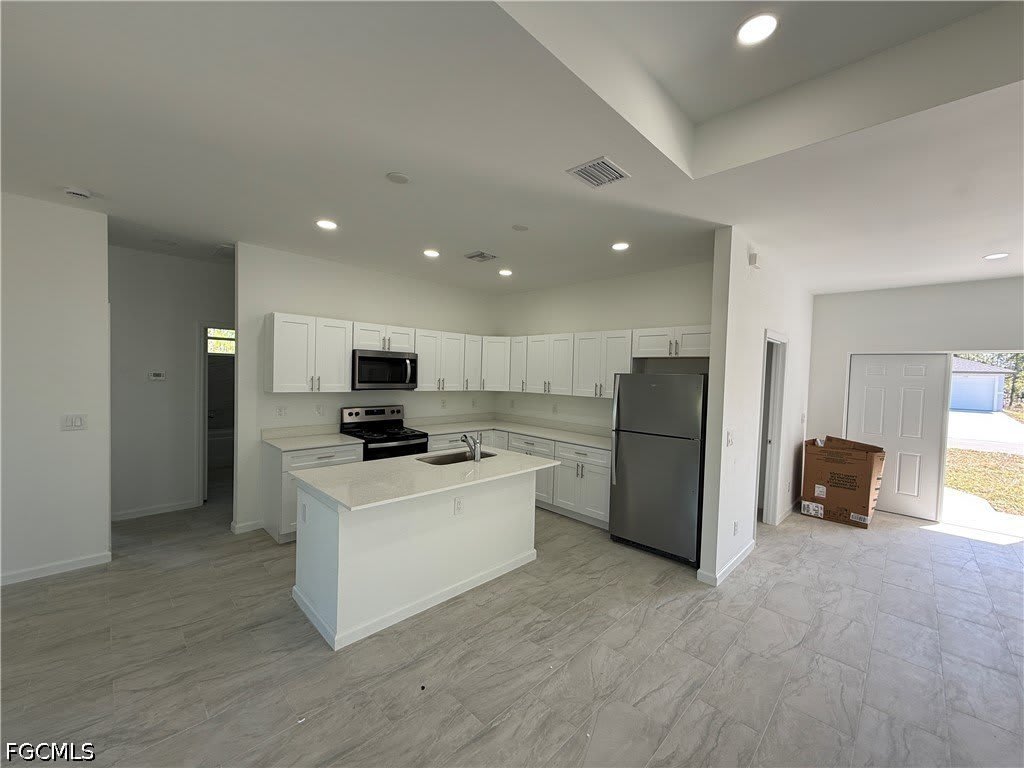 1115 Cove Street E – photo 5