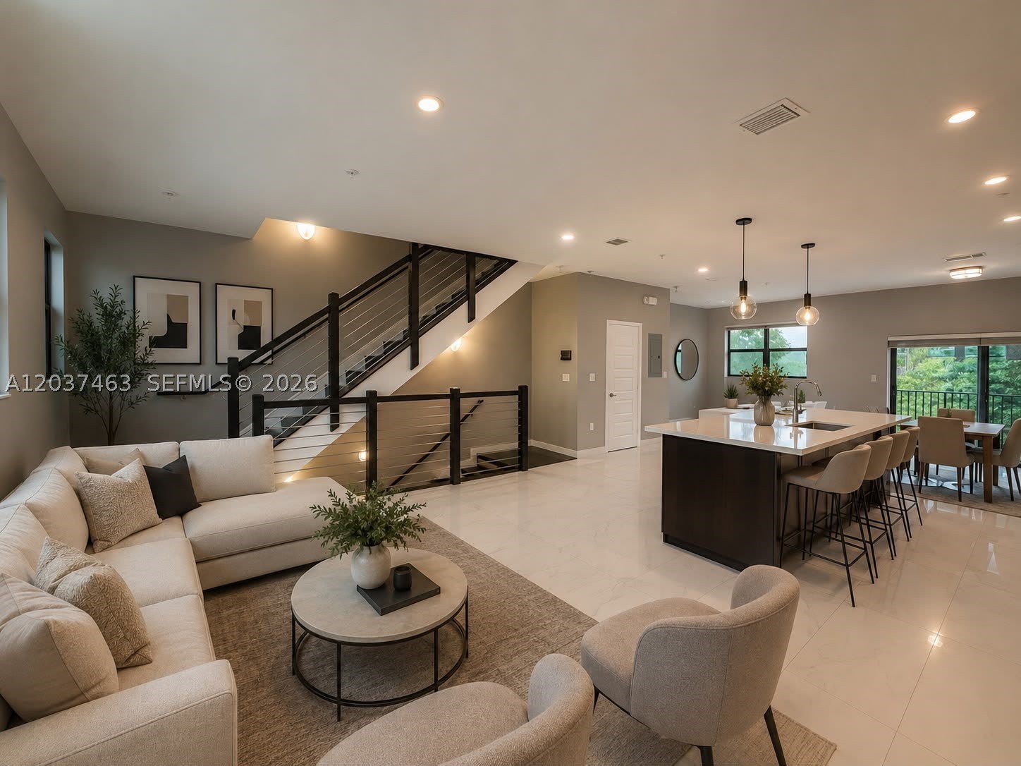 10467 NW 82nd St – photo 4
