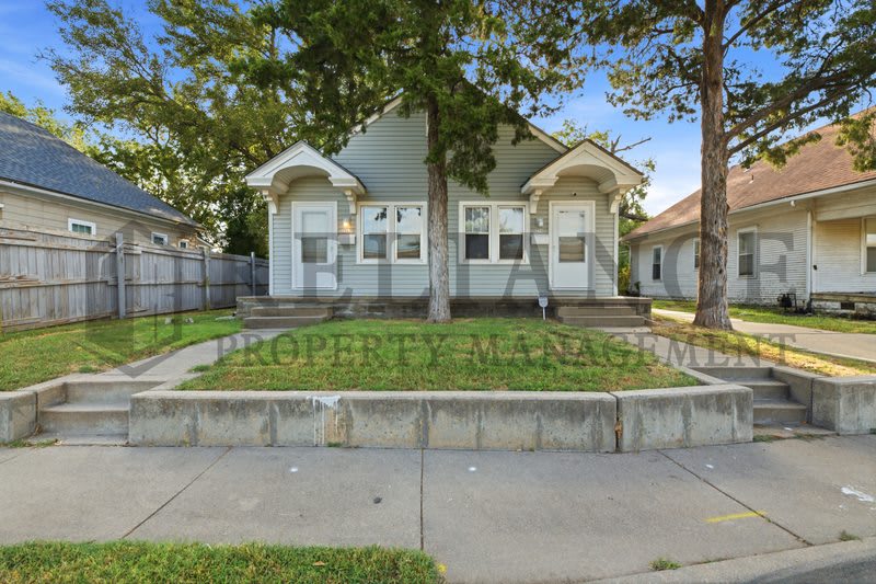 224 1/2 North Minnesota Avenue – photo 2