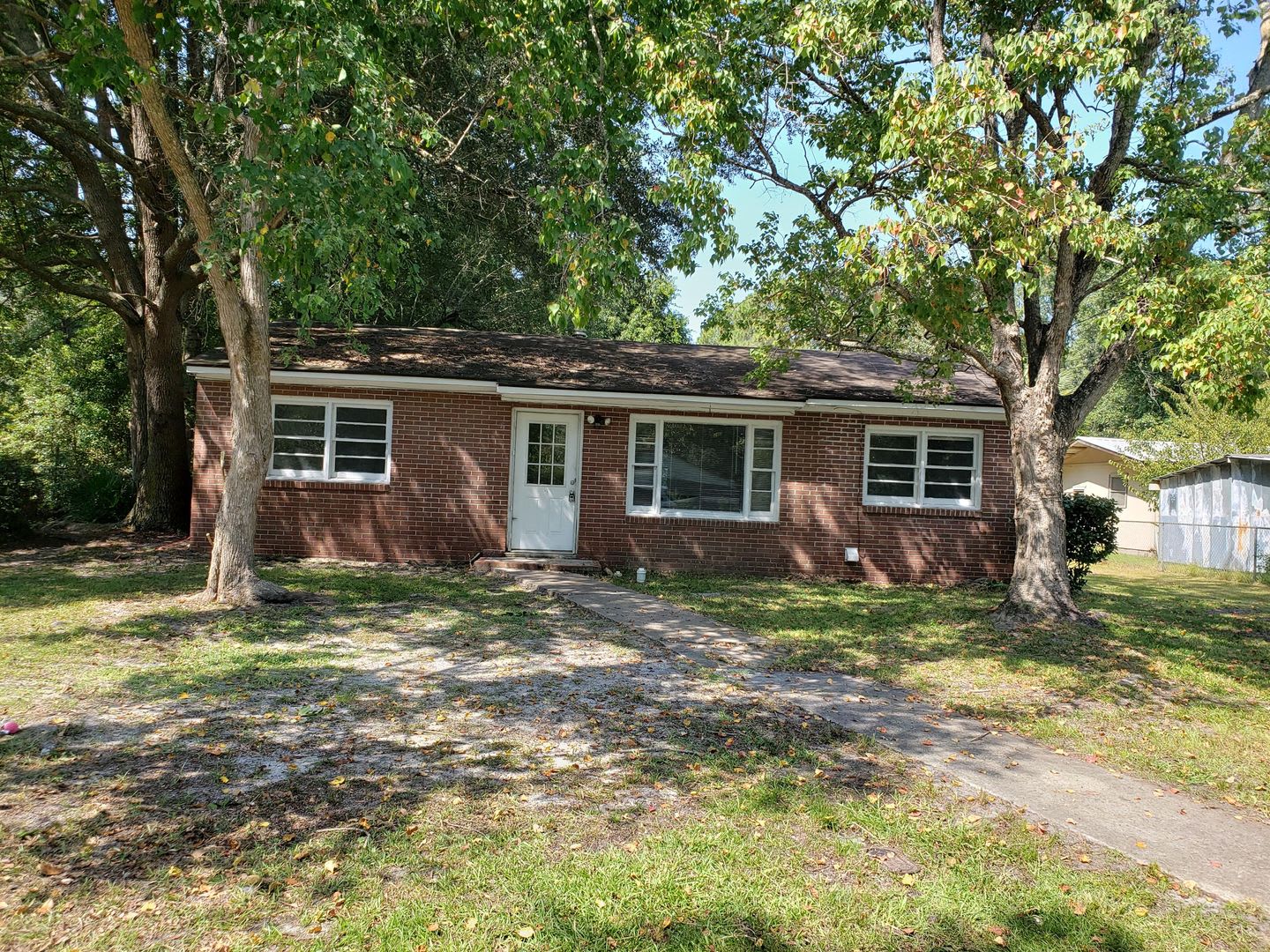 *Summer move in speical 1/2 month for FREE* – photo 2