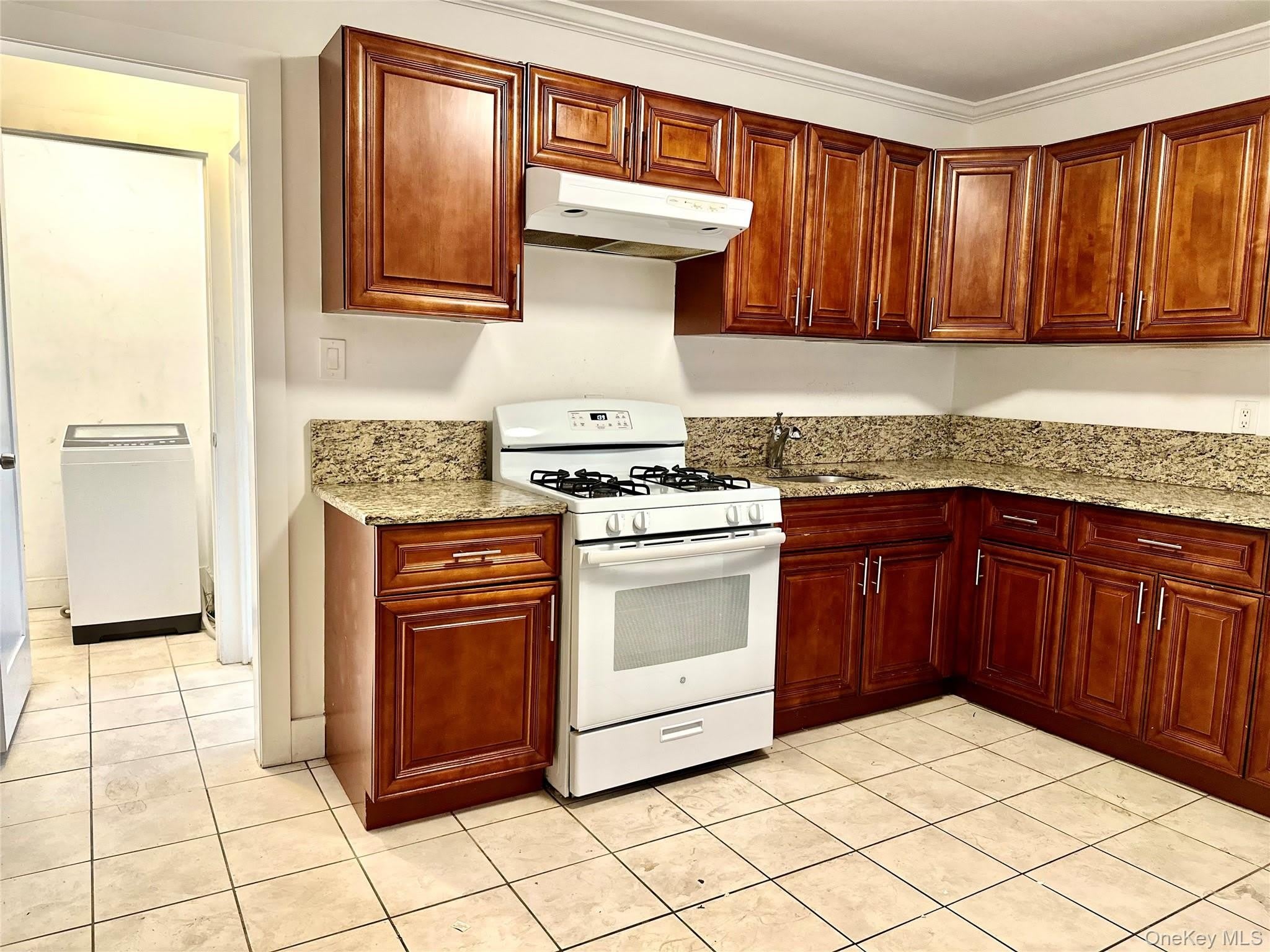 232 Fifth Avenue – photo 3