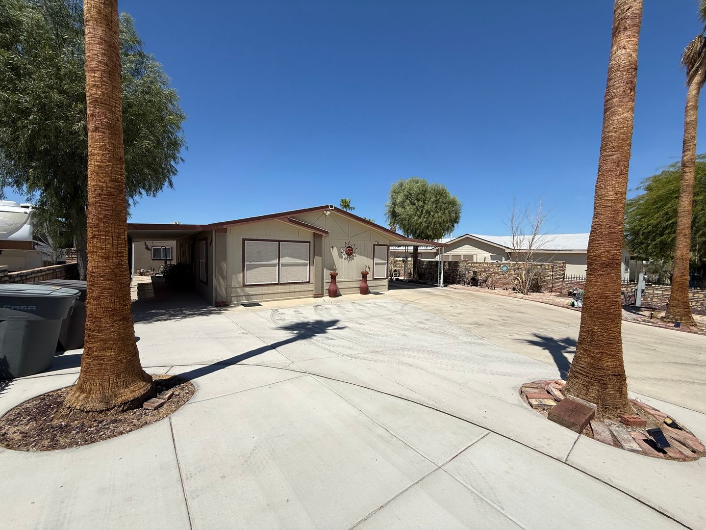 Two Bedroom w/Guest House in Foothills! – photo 4