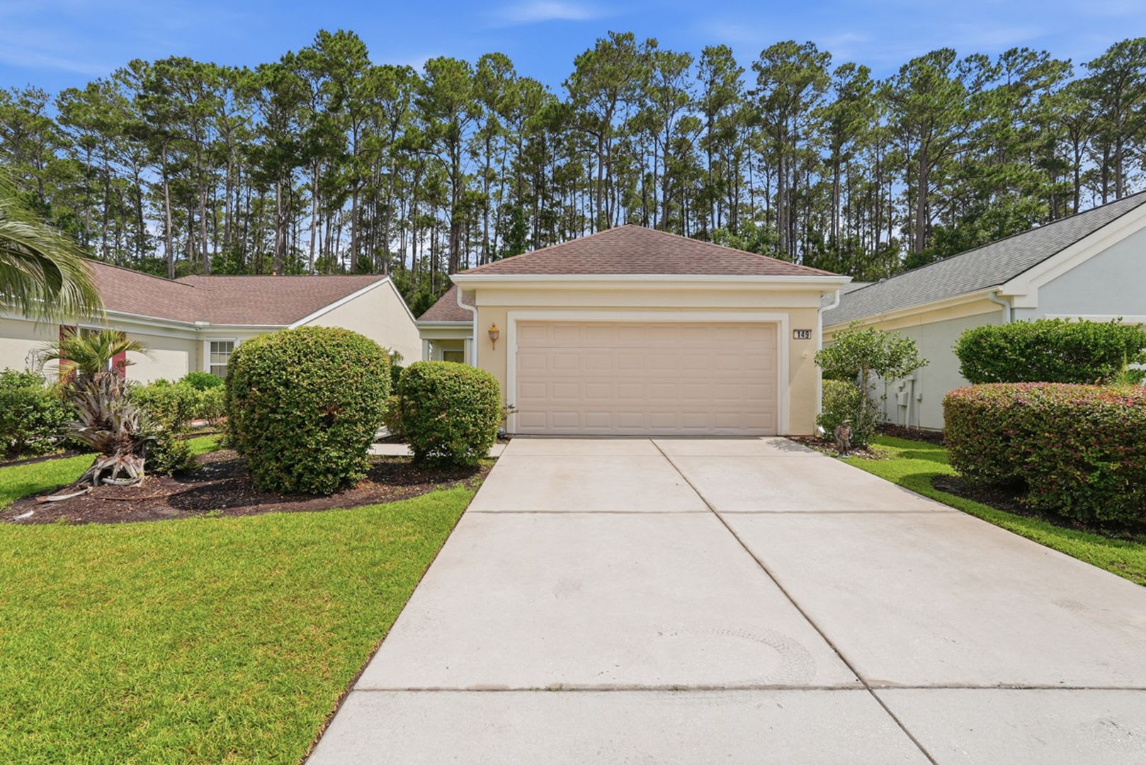 "Charming 2-Bedroom Oasis with 2 Full Baths at 149 Lazy Daisy Drive, in Sun City!" – photo 2