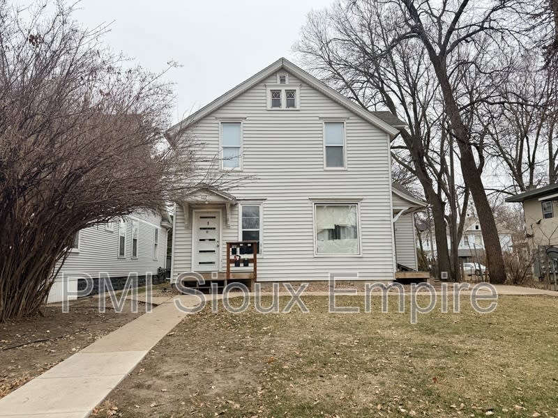 112 N Prairie – photo 3