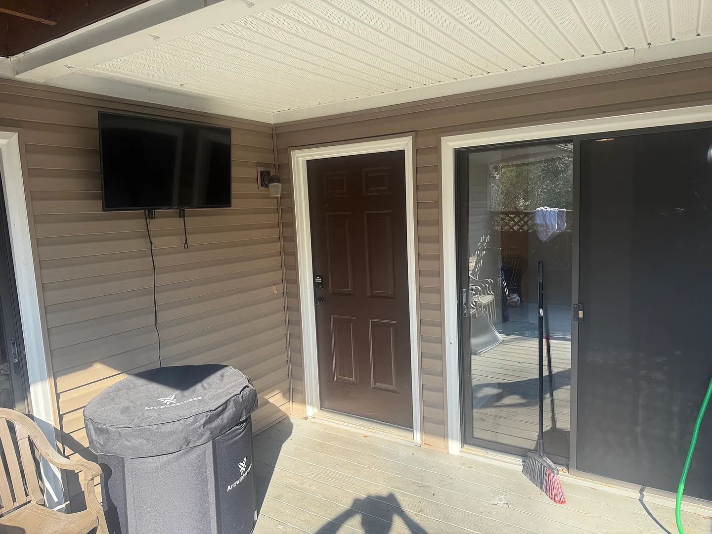 Room in 3 Bedroom Home at Finley Forest Dr – photo 4