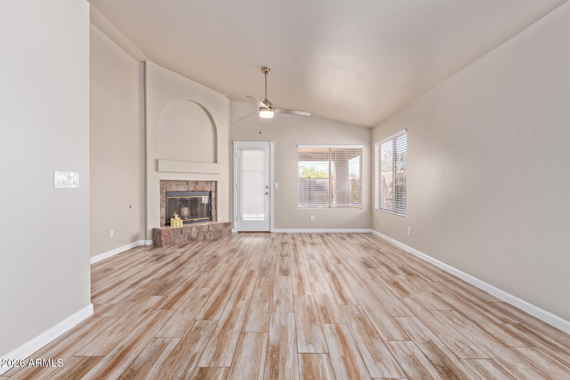 4607 E Abraham Lane – photo 5