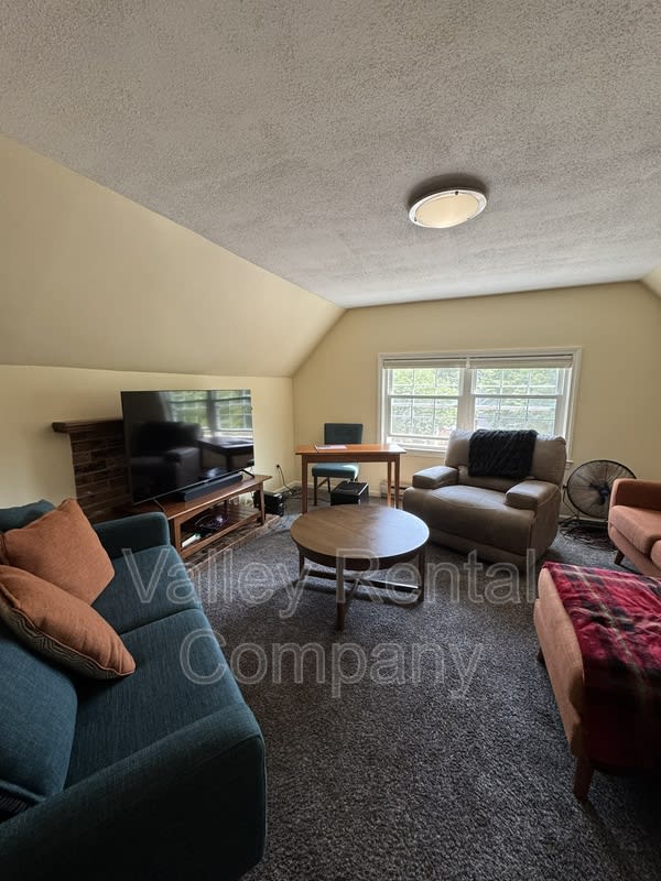 65 Pearl Street – photo 3