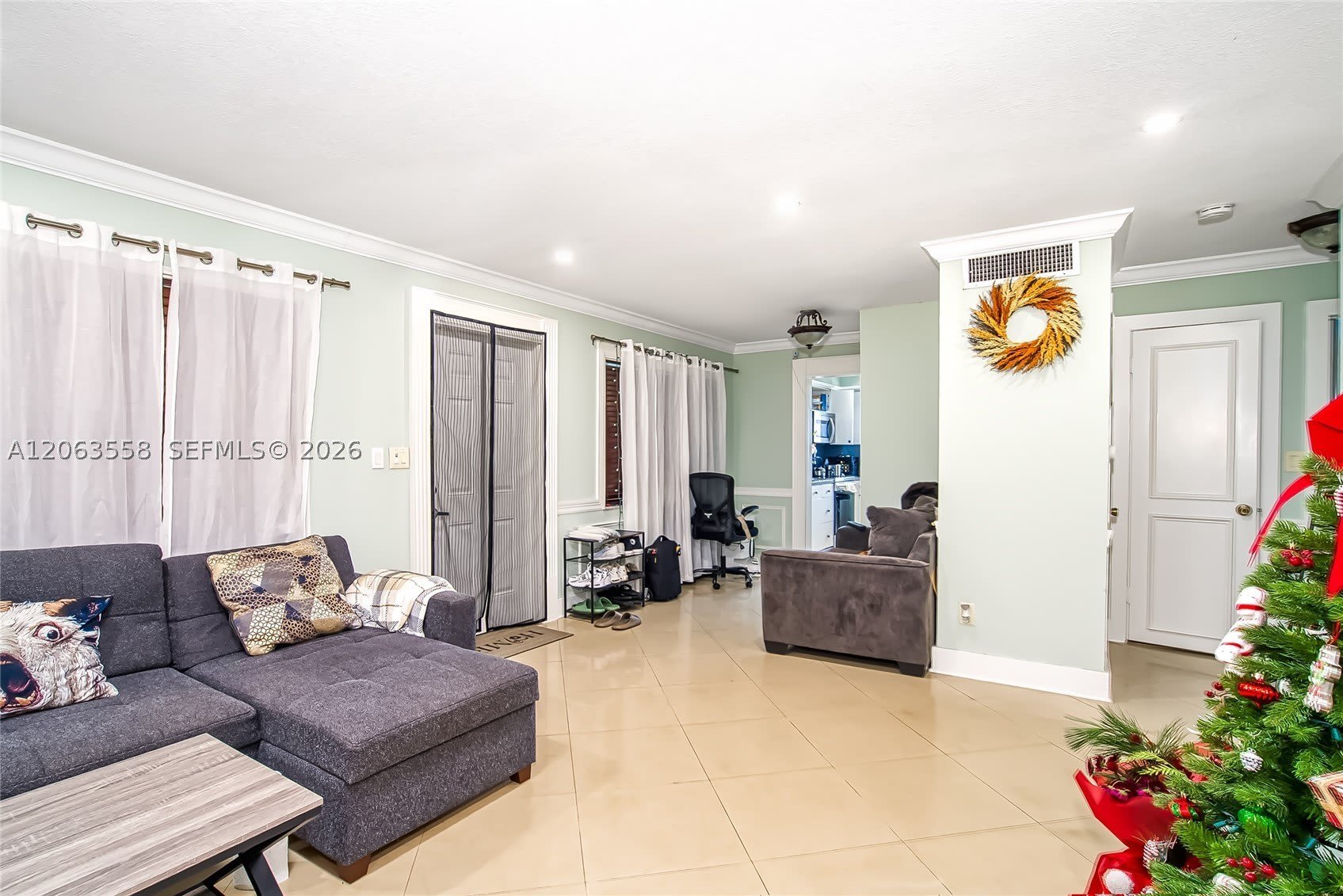 1457 Atlantic Shores Blvd – photo 5
