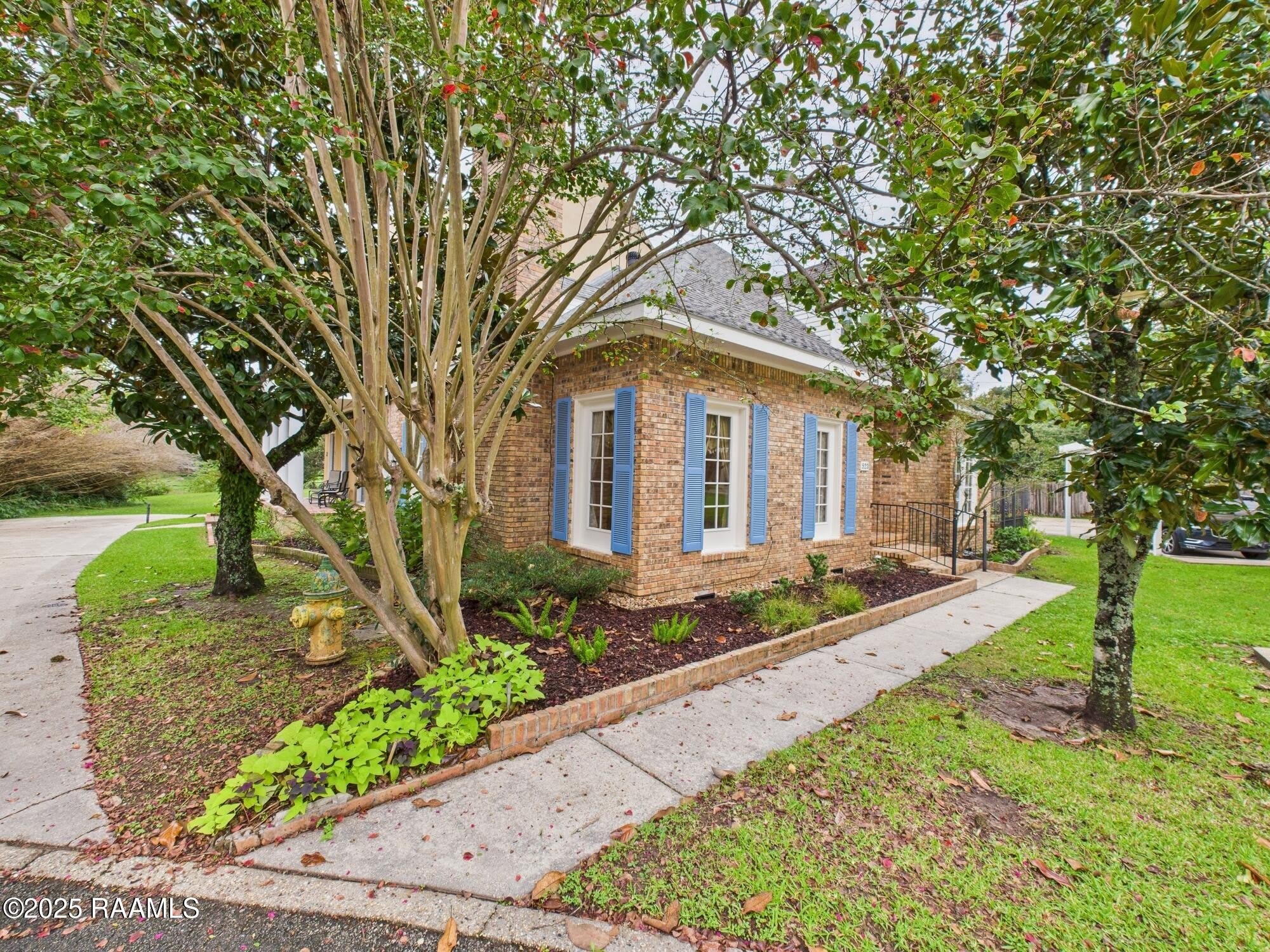 523 Esplanade Drive – photo 5