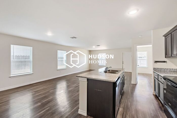7758 Florence Drive – photo 5