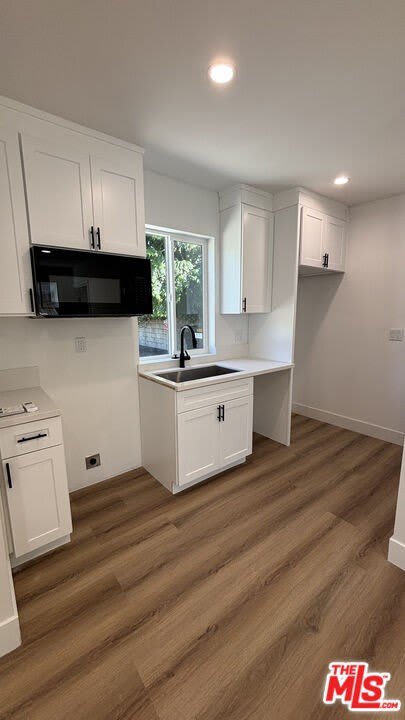 2437 Centinela Ave – photo 1