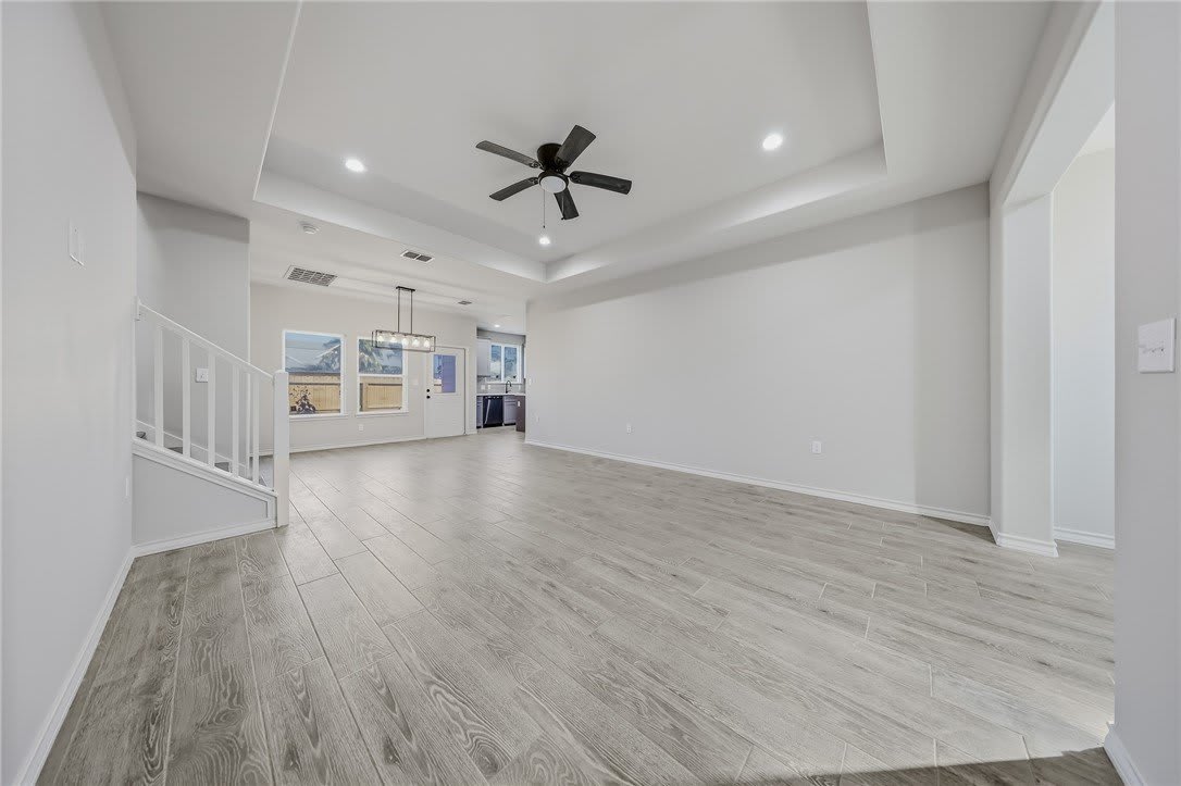 714 Mereet Drive – photo 4