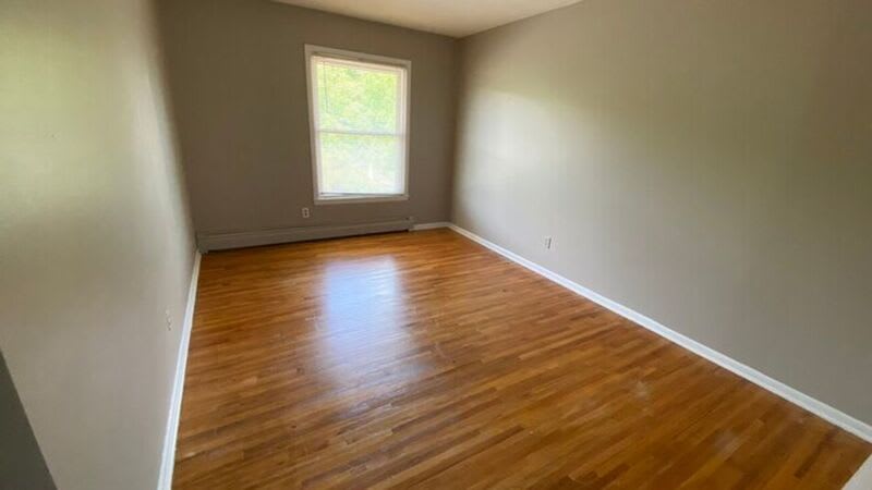 8551 Elm St – photo 5