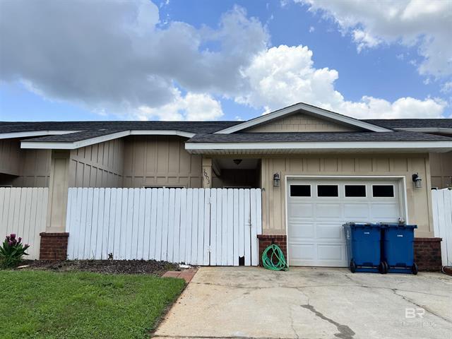 501 Cotton Creek Drive – photo 1