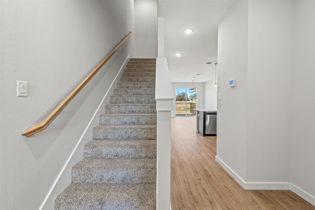 532 Galt Drive – photo 2