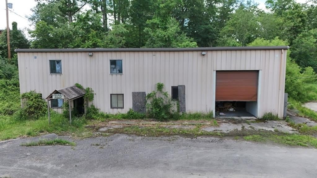 87 Robin Hood Ln – photo 3
