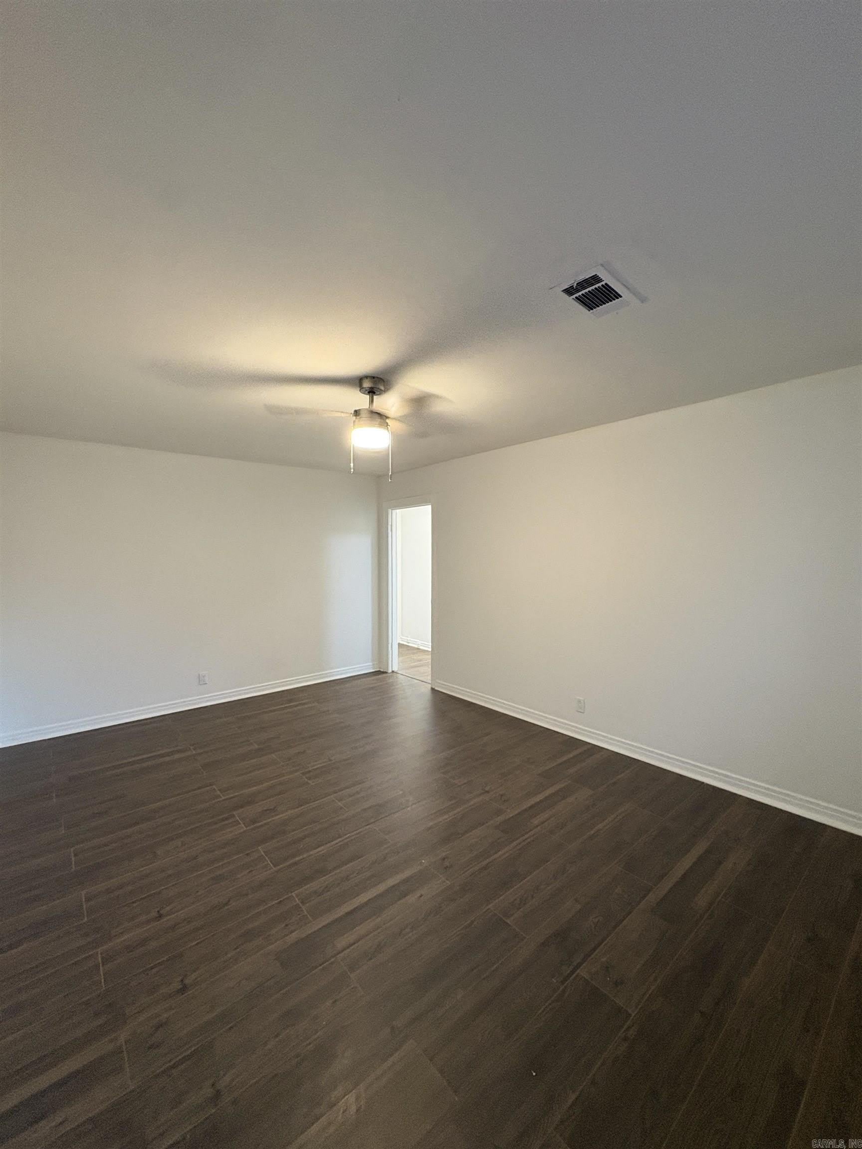 2117 W 19Th Street – photo 2