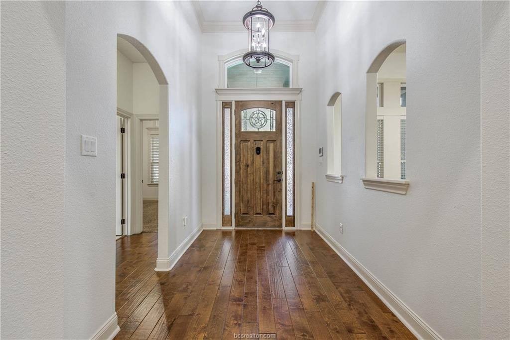 15701 Timber Creek Lane – photo 4