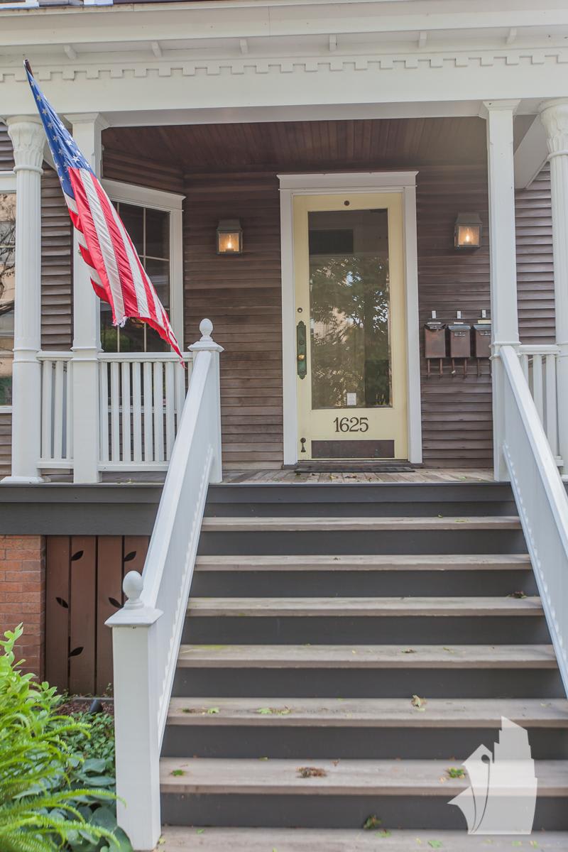 1625 W Hollywood – photo 4