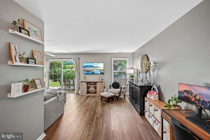 184 VICTORIA Court – photo 4