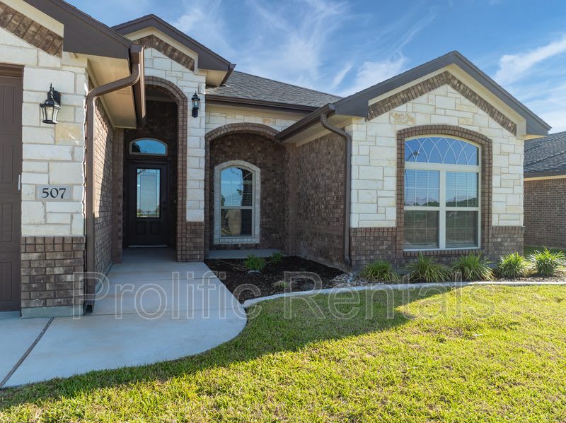 507 Tooter Street – photo 4