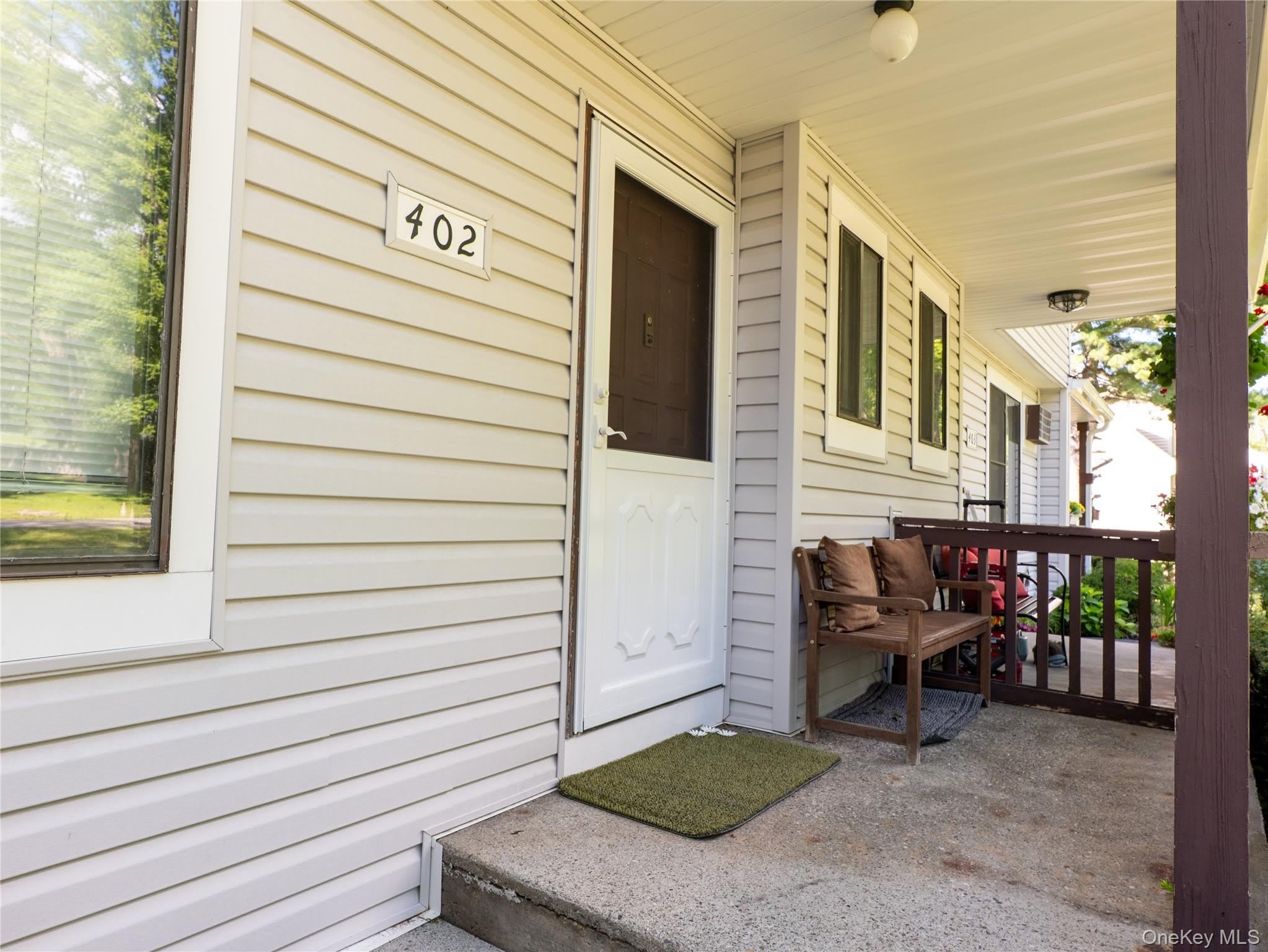 402 Mountain Laurel Drive – photo 4