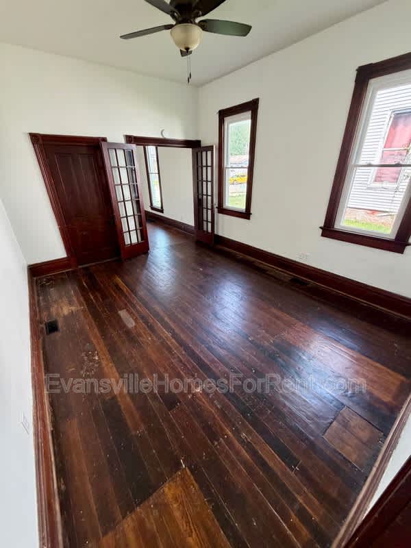 924 Southeast 6th Street – photo 4