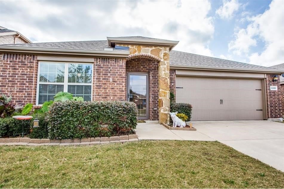 1121 Rainer Drive – photo 1