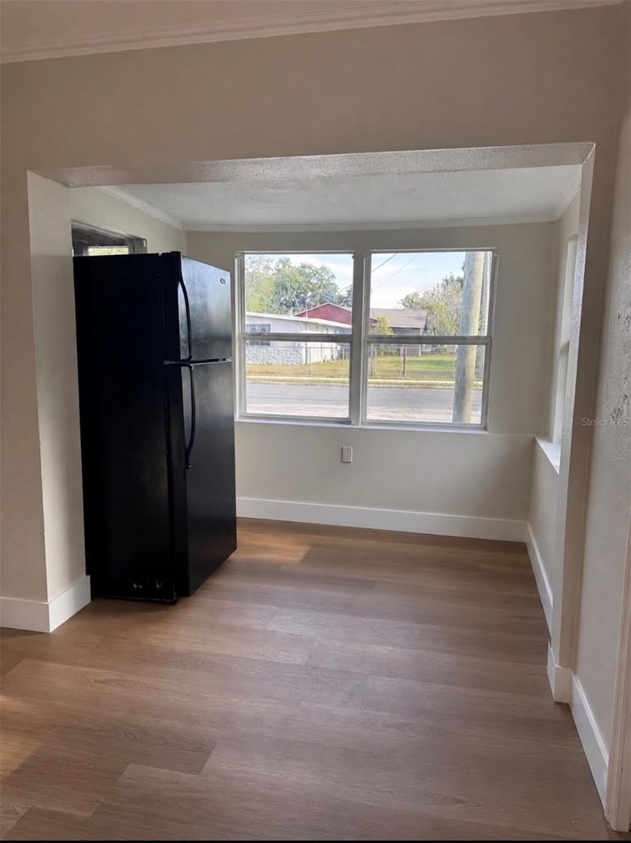 1204 W Alsobrook Street – photo 3