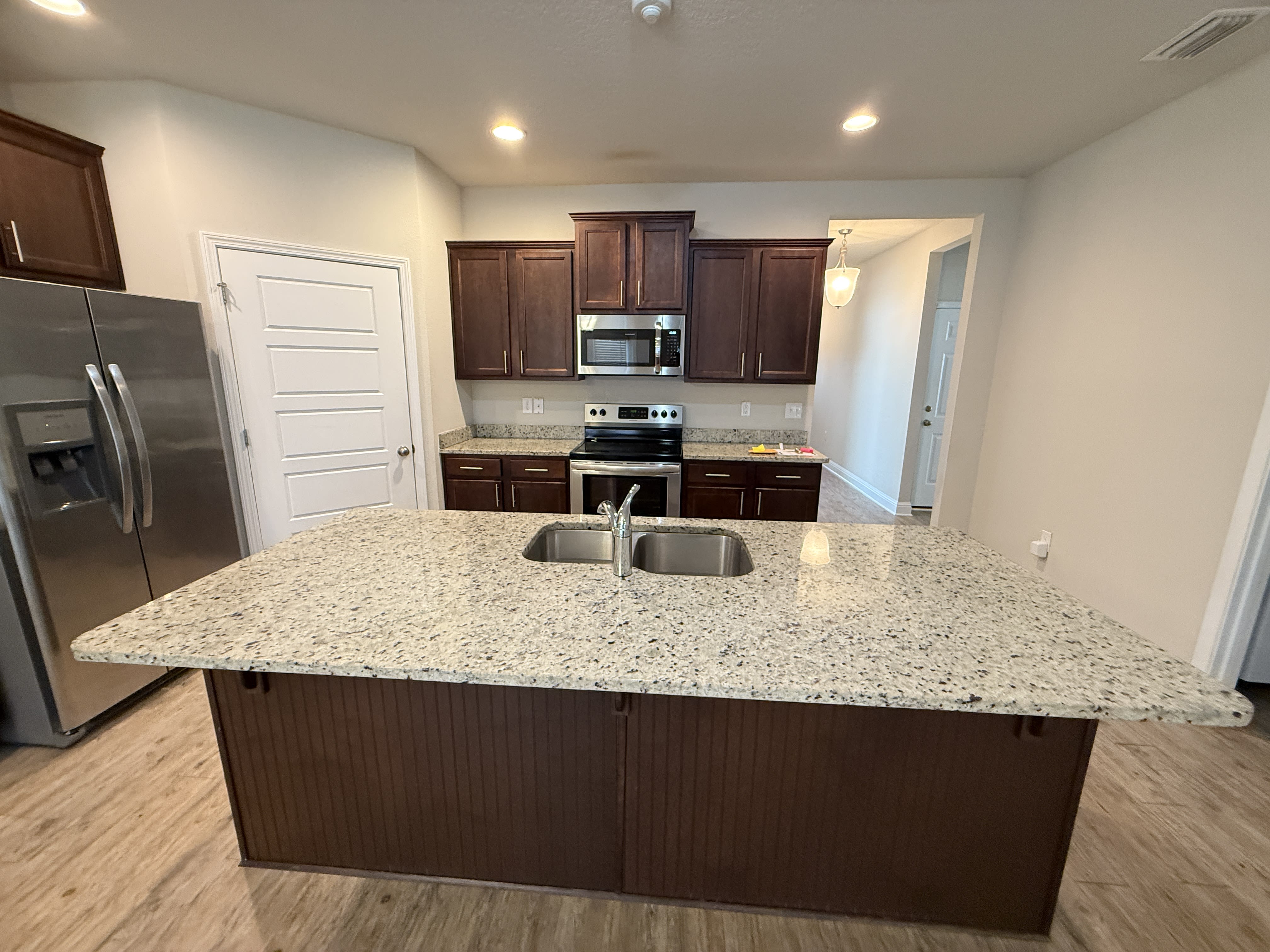 24568 Kipling Ct – photo 2