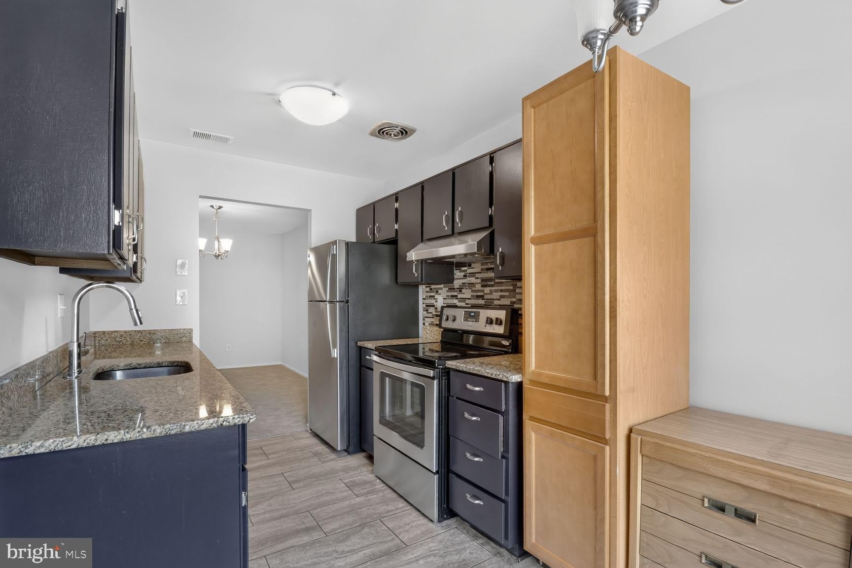 9305 BATHGATE Court – photo 3