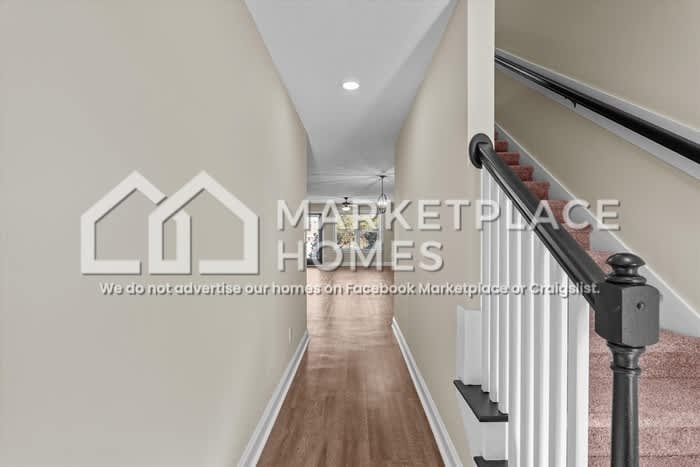 2205 Perrins Ln – photo 3