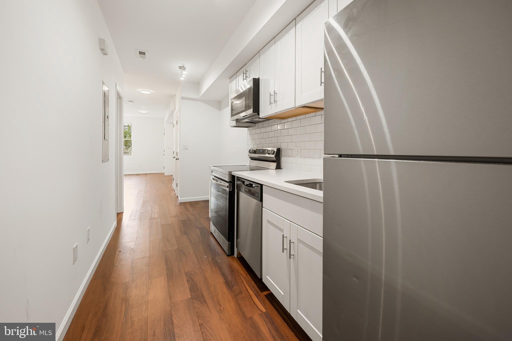 1838 C Street Se – photo 4