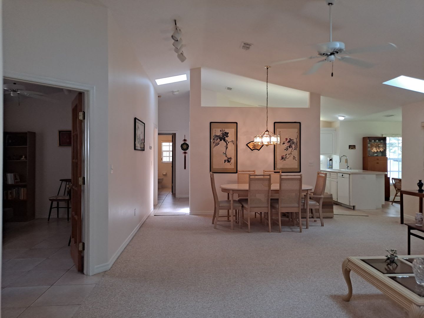 BEACHSIDE NSB FURNISHED RENTAL AVAILABLE MONTHLY! – photo 4
