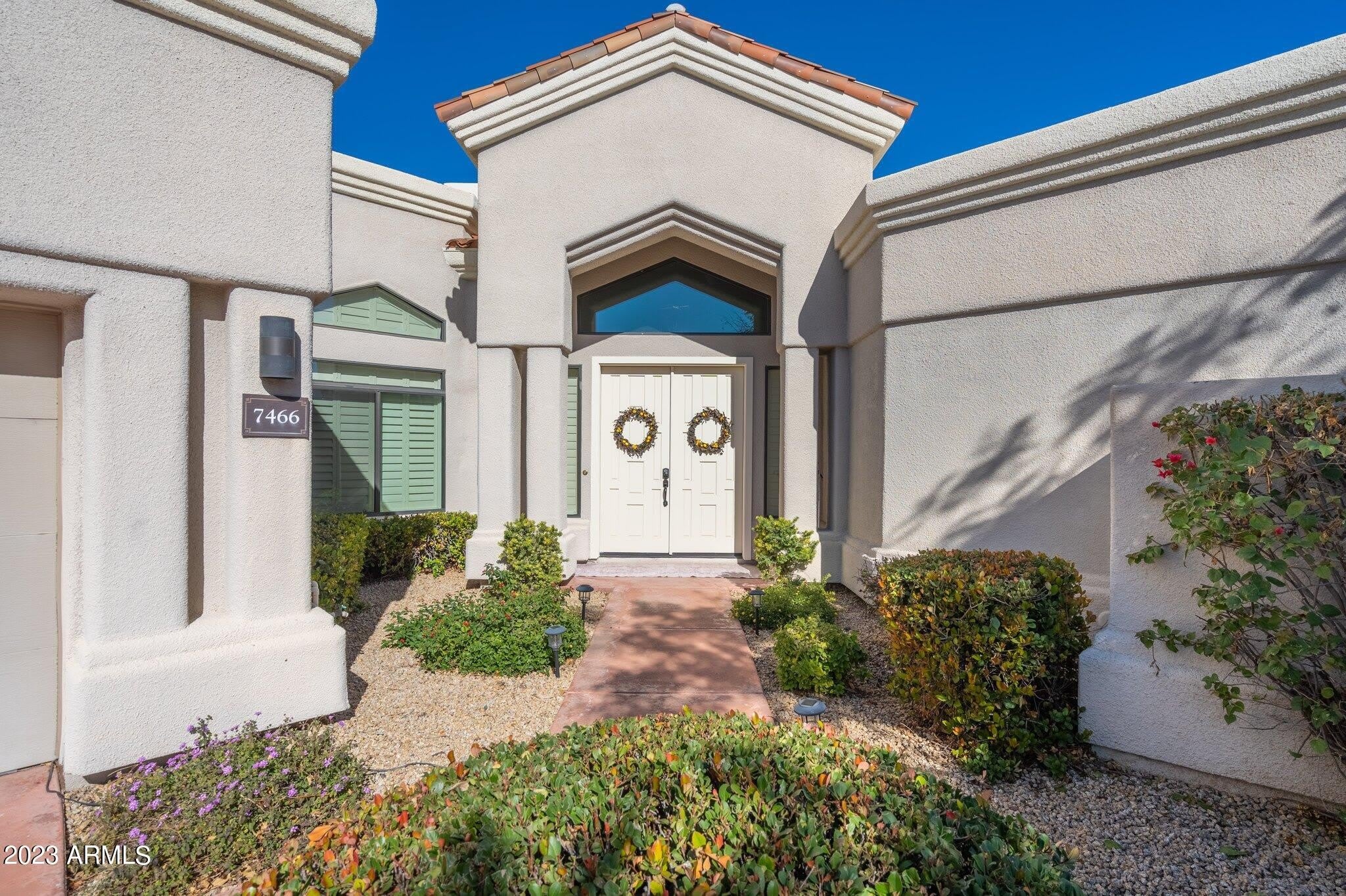7466 E Cochise Road – photo 1