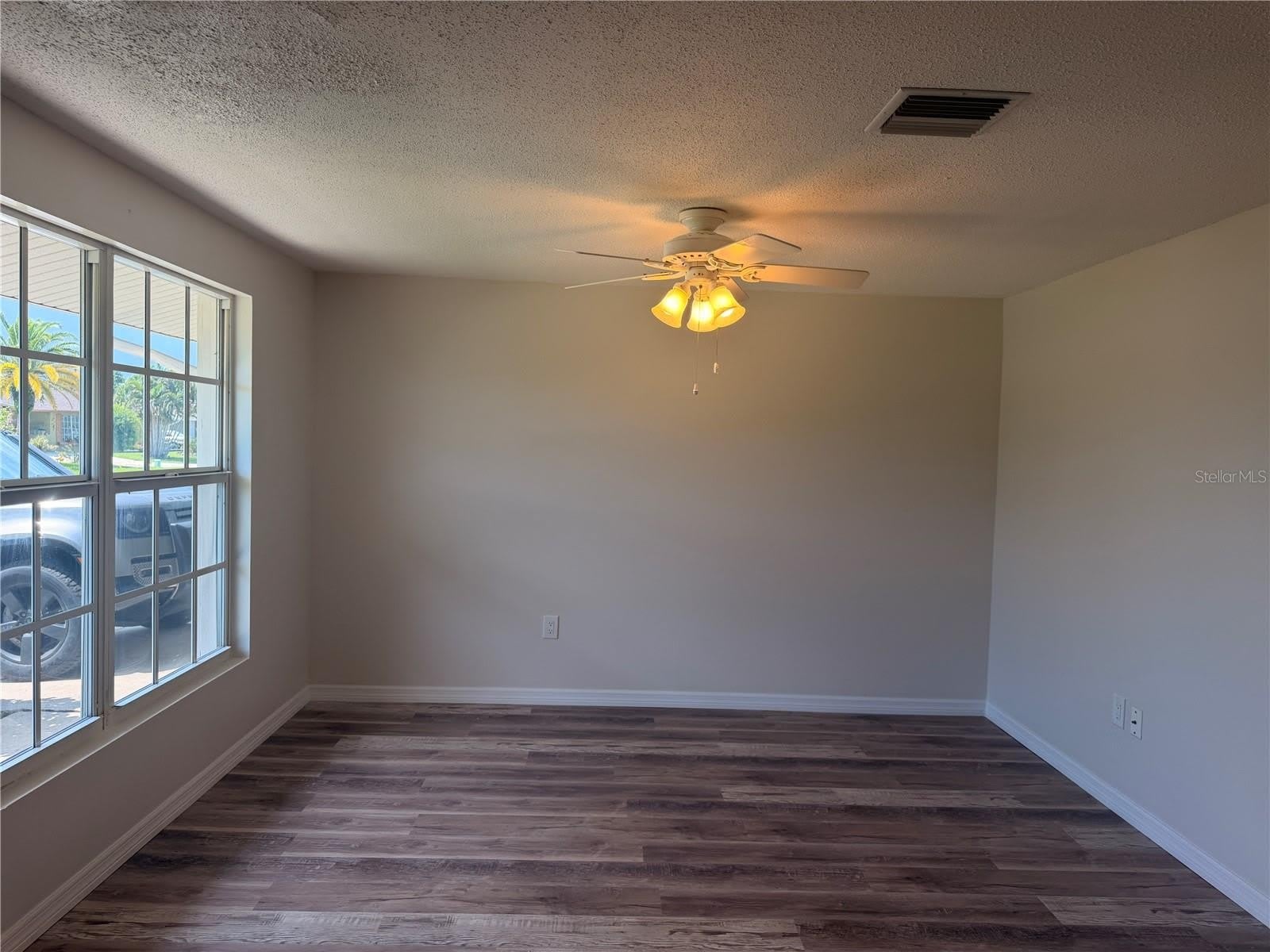 4694 NELE Street – photo 4