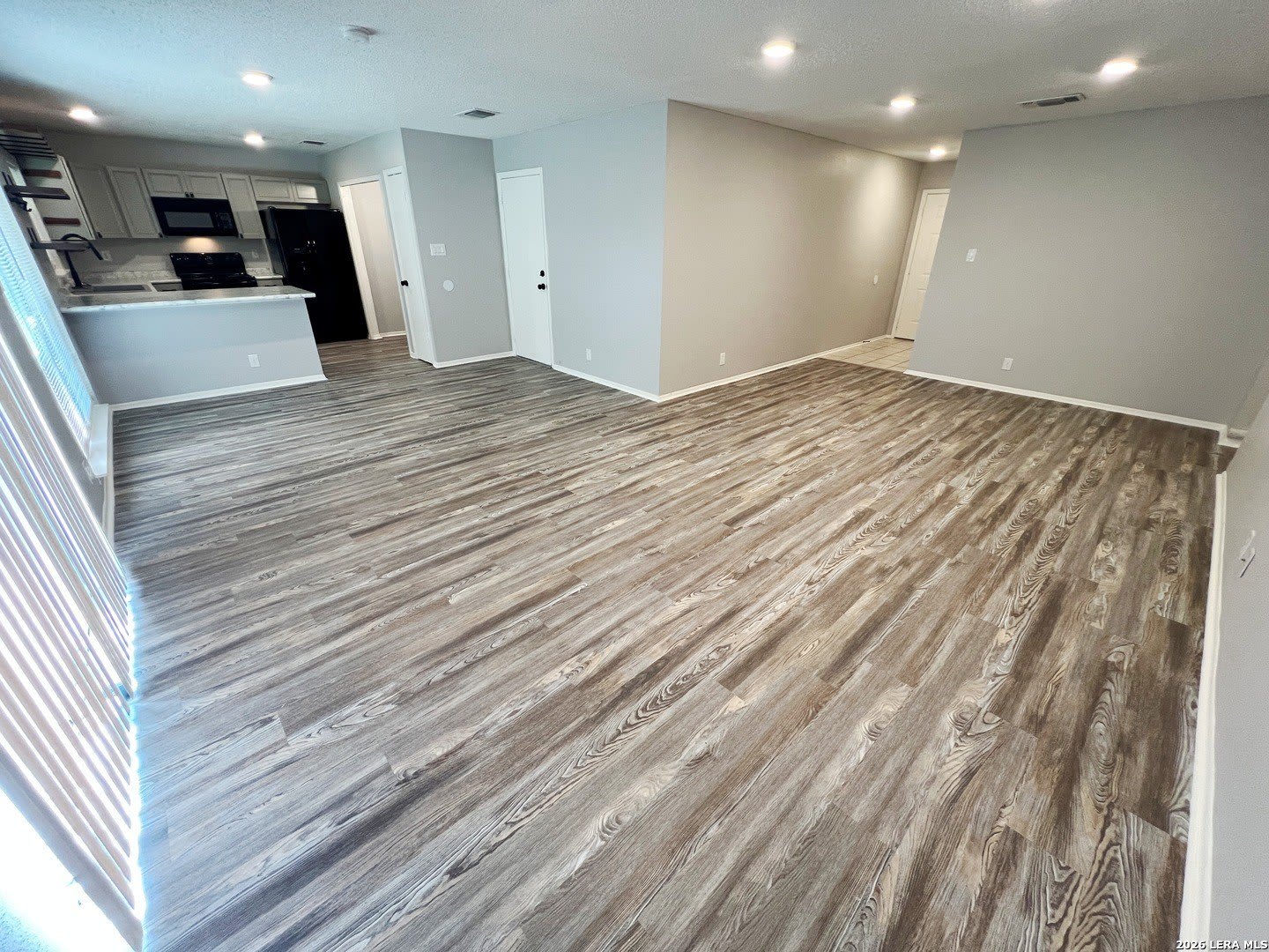 11226 PRAIRIE SPRINGS DR – photo 4