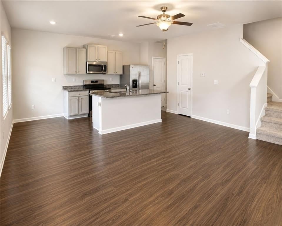 120 Heard Lane – photo 4