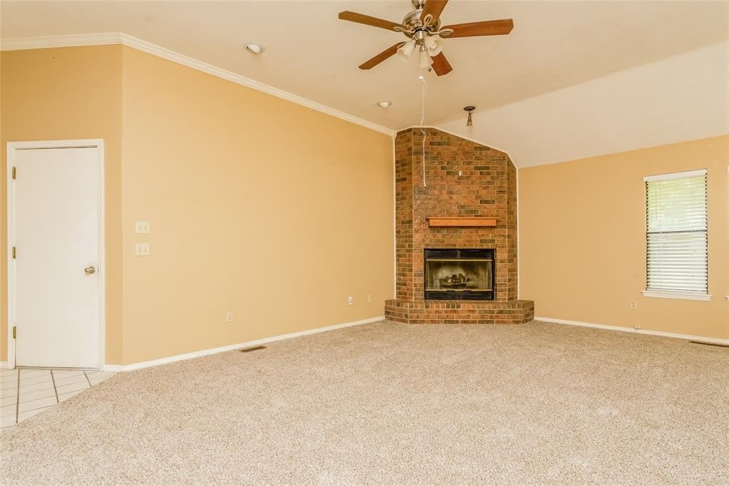 7909 Maehs Terrace – photo 5