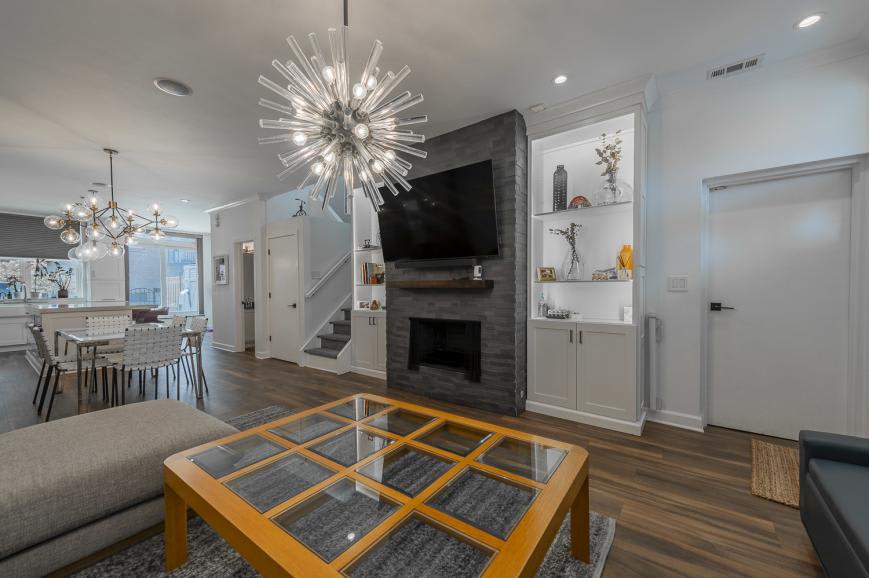 419 West Grand Ave. – photo 5