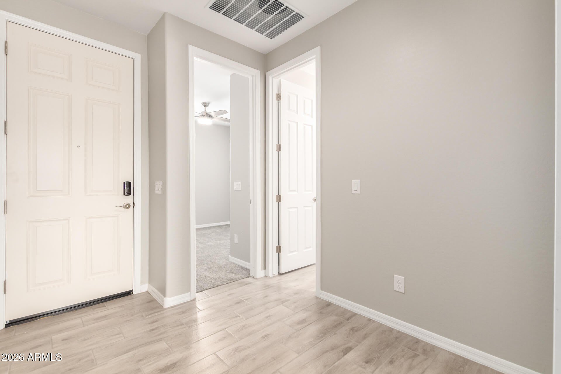 1275 E JAHNS Drive – photo 4