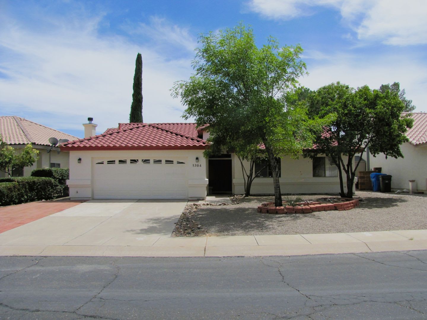 3BR/2BA/2CG, 1564 sq.ft. home in Mesa Verde subdivision centrally located in Sierra Vista, AZ – photo 1
