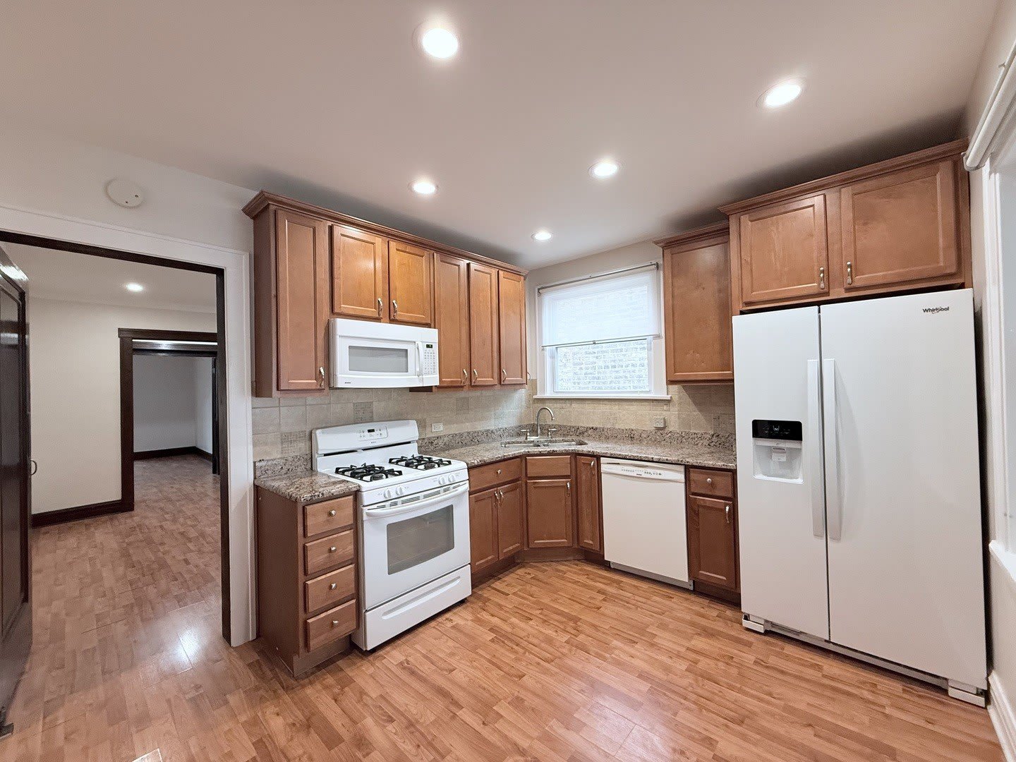 4950 N Marmora Avenue – photo 4